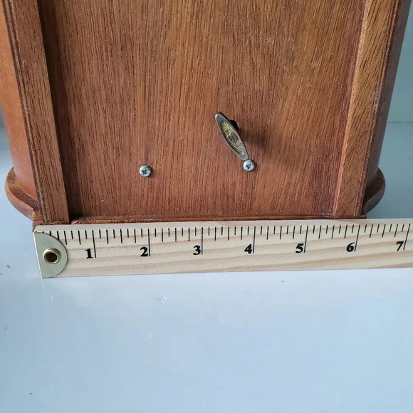 Vintage Schmid Bros Inc Musical Wooden Jewelry Chest,Tune No.201 Love Story. - Picture 10 of 13